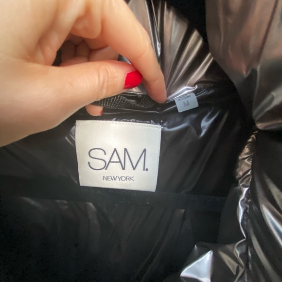 SAM. silver puffer jacket, size M - Picture 2 of 4